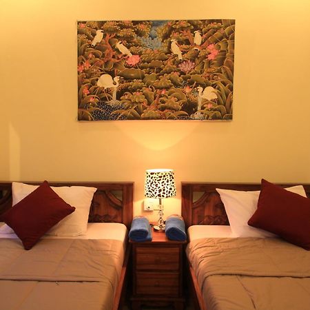 Kt. Kuaya Home Stay Убуд Номер фото